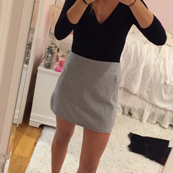 Wool skirts - Picture 3 of 3